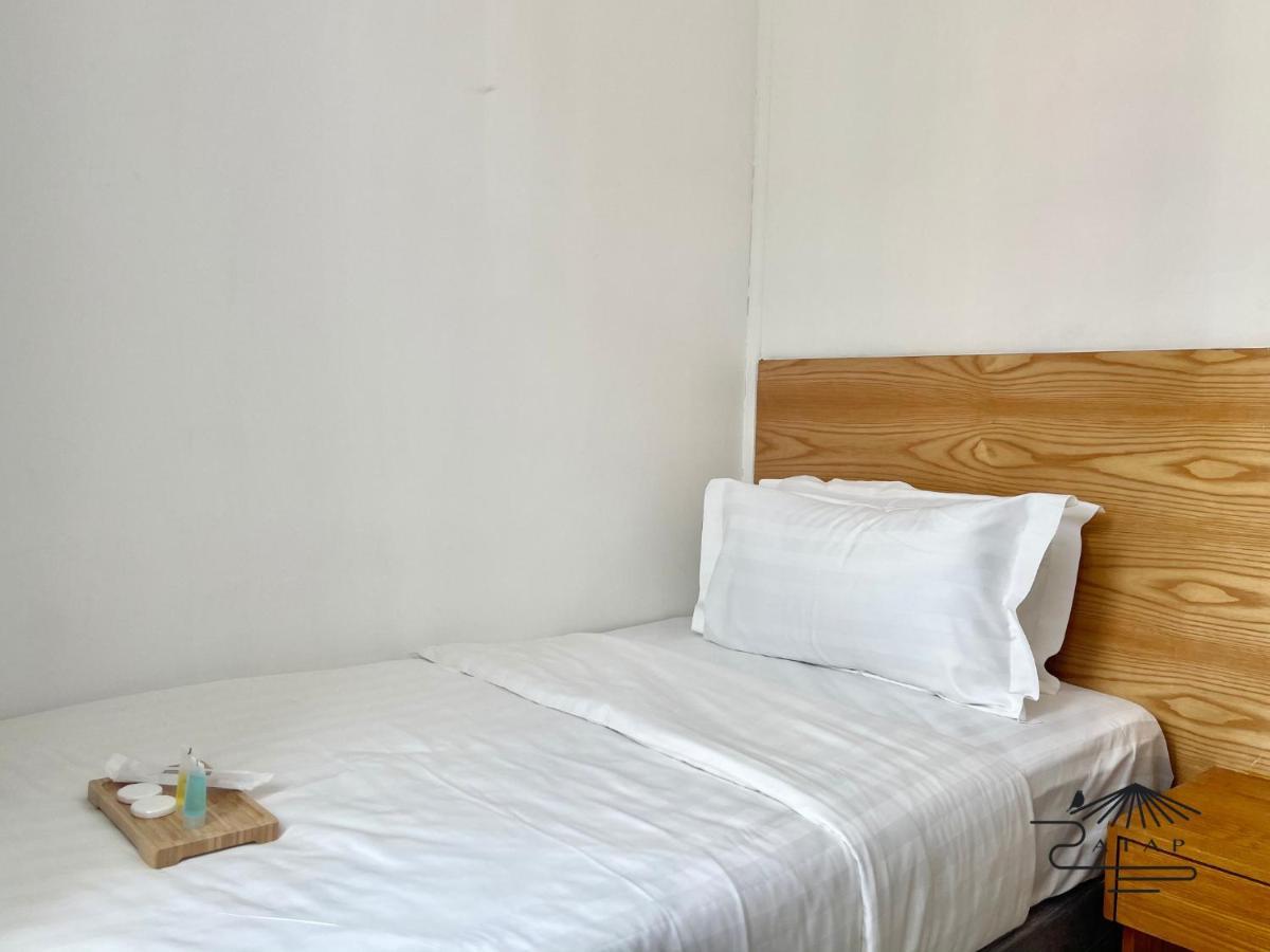 Atap Hotel Kota Kinabalu Kültér fotó